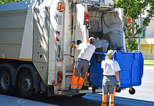Moving and Downsizing Cleanouts in Ashland, CA